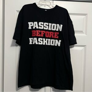 Vintage 2000 Original H2O Band Shirt Size XL